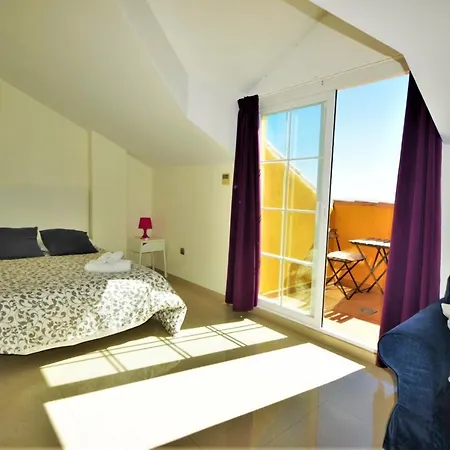 Apartamento Excepcional Duplex Al Lado De La Playa Y Con Vistas Al Mar
